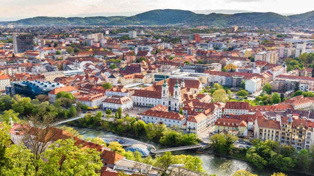 Datenrettung Graz Luftbild der Stadt