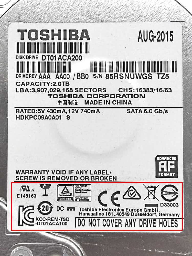 Festplatte Marke Toshiba mit Label